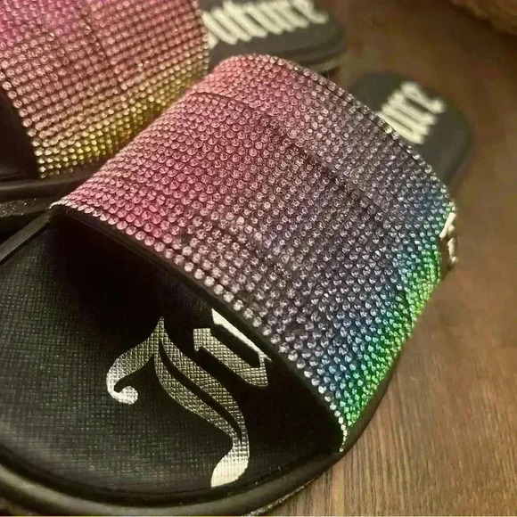 Juicy Couture Womens Slip On Rainbow Bling Rhinestone Slides Sandals Size 5M NEW - Picture 2 of 5